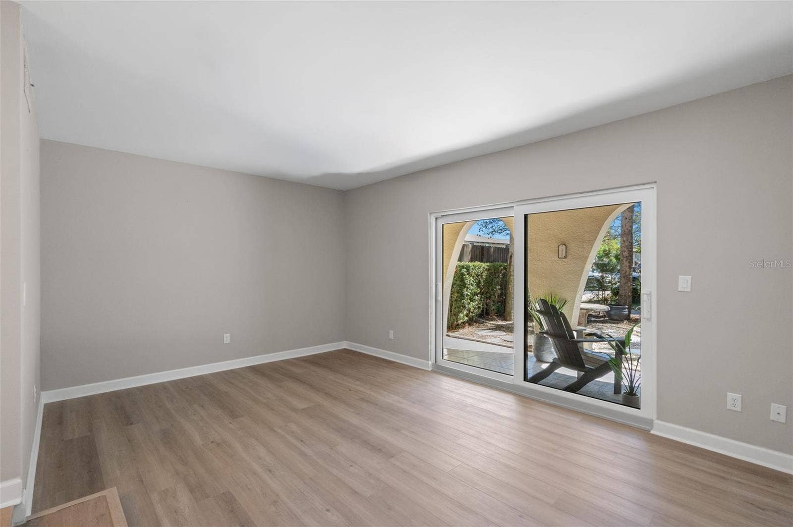 505 PLAZA SEVILLE COURT, #11, Treasure Island, FL 33706 505 PLAZA SEVILLE COURT, #11, Treasure Island, FL 33706