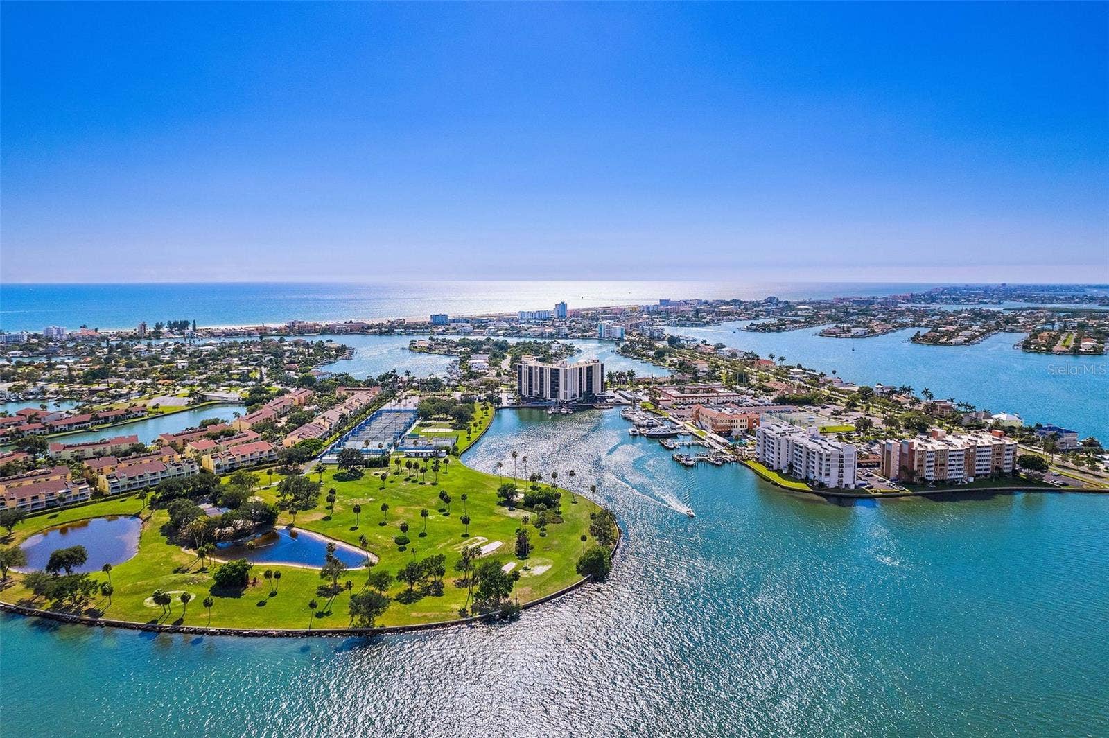 10355 PARADISE BOULEVARD, #608, Treasure Island, FL 33706 10355 PARADISE BOULEVARD, #608, Treasure Island, FL 33706