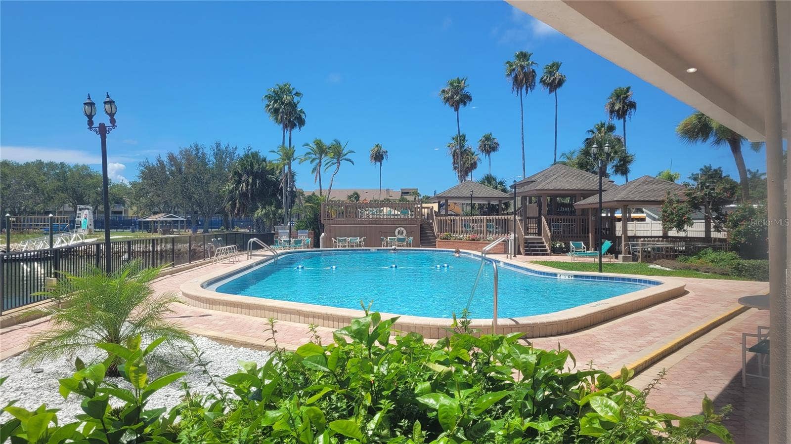 10355 PARADISE BOULEVARD, #608, Treasure Island, FL 33706 10355 PARADISE BOULEVARD, #608, Treasure Island, FL 33706