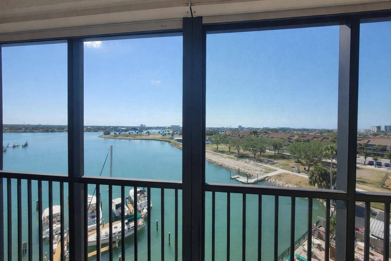 10355 PARADISE BOULEVARD, #608, Treasure Island, FL 33706 10355 PARADISE BOULEVARD, #608, Treasure Island, FL 33706