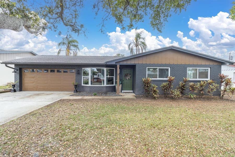 Property photo for 13472 BELLEWOOD AVENUE, Seminole, FL