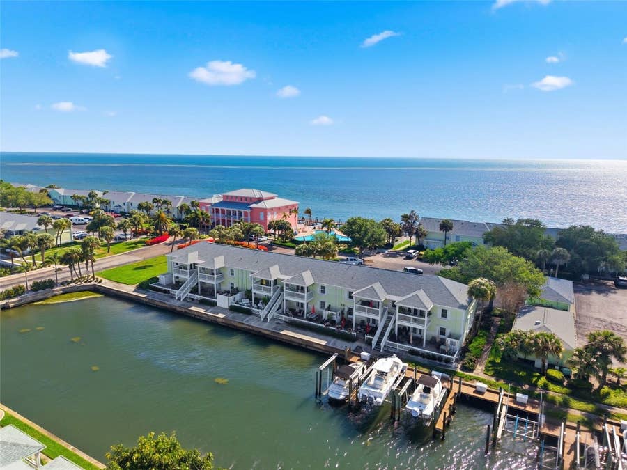 Property photo for 5005 COQUINA KEY DRIVE SE, #E, St Petersburg, FL
