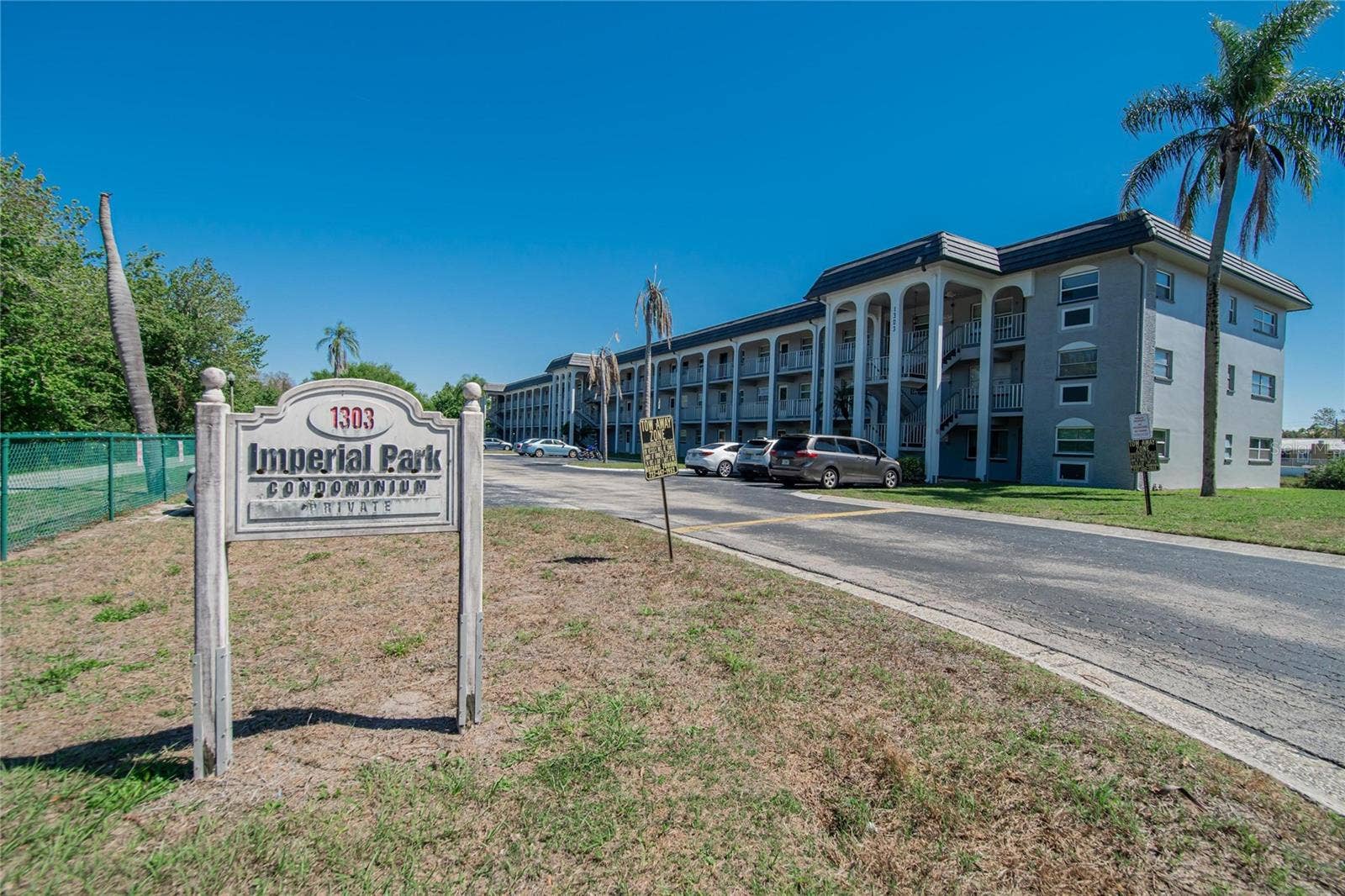 1303 S HERCULES AVENUE, #2, Clearwater, FL 33764 1303 S HERCULES AVENUE, #2, Clearwater, FL 33764
