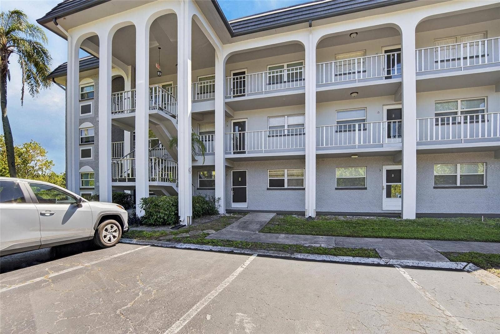 1303 S HERCULES AVENUE, #2, Clearwater, FL 33764 Front Building