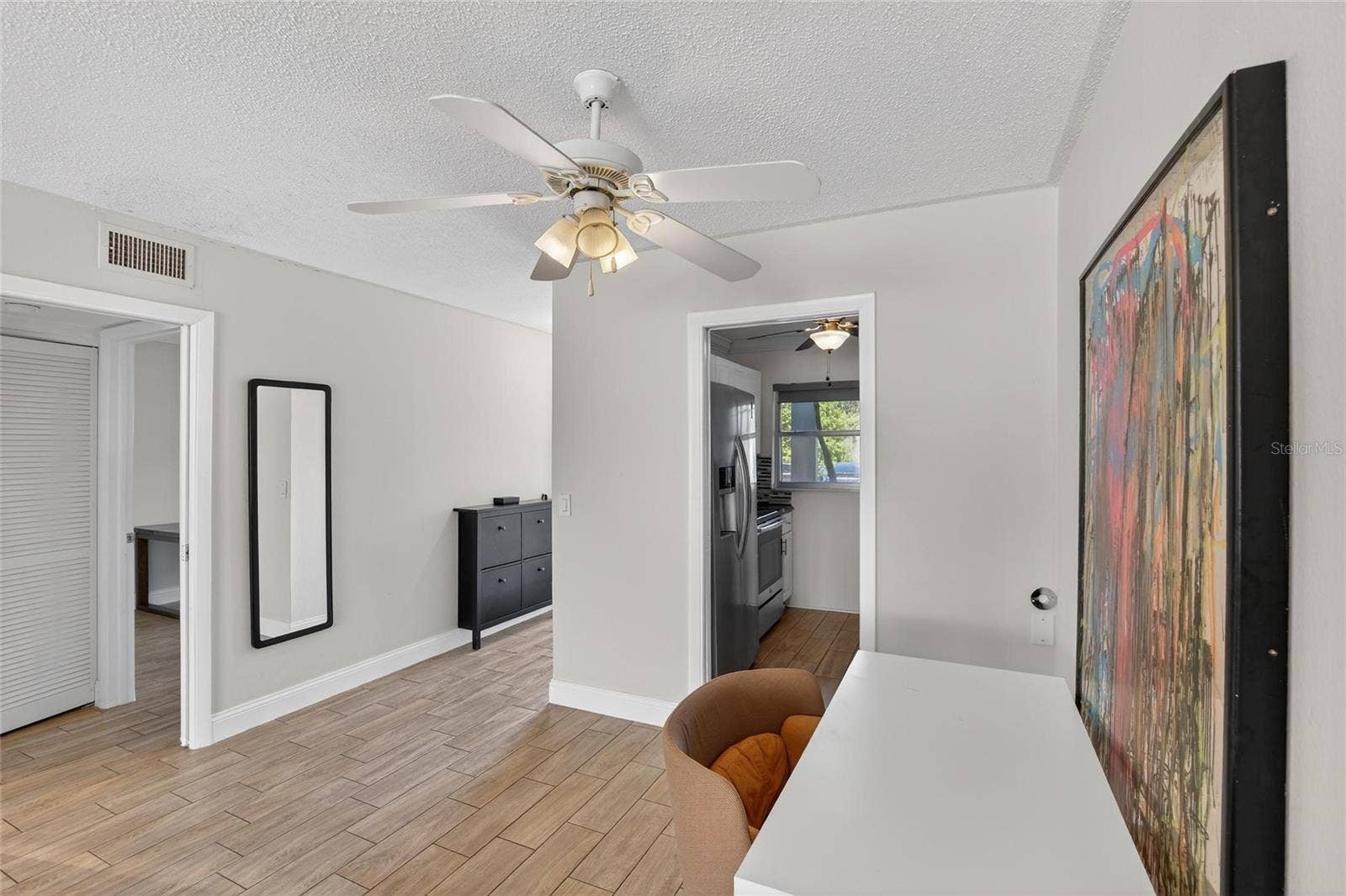 1303 S HERCULES AVENUE, #2, Clearwater, FL 33764 Living Room