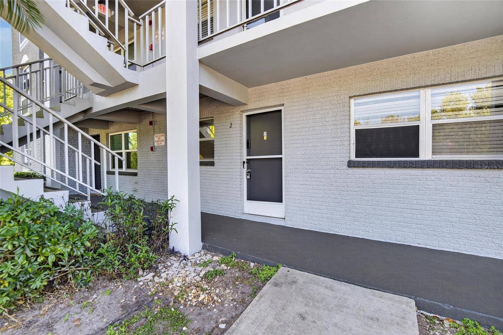 1303 S HERCULES AVENUE, #2, Clearwater, FL 33764 Entrance