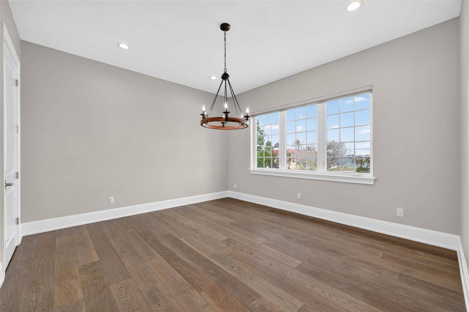 13 TREASURE LN, Treasure Island, FL 33706