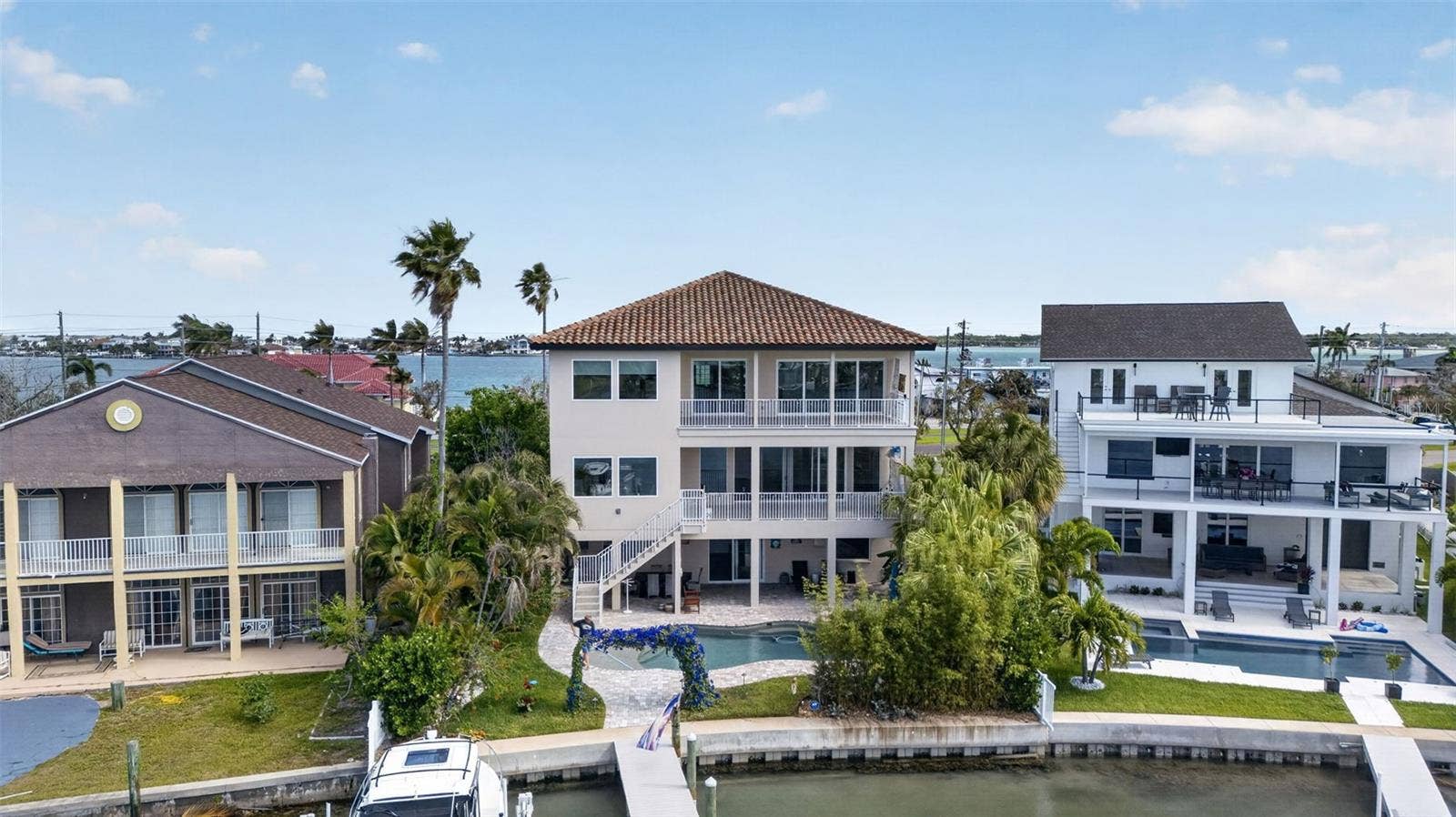 13 TREASURE LN, Treasure Island, FL 33706