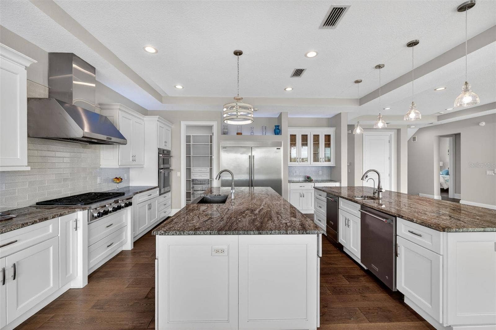 13 TREASURE LN, Treasure Island, FL 33706