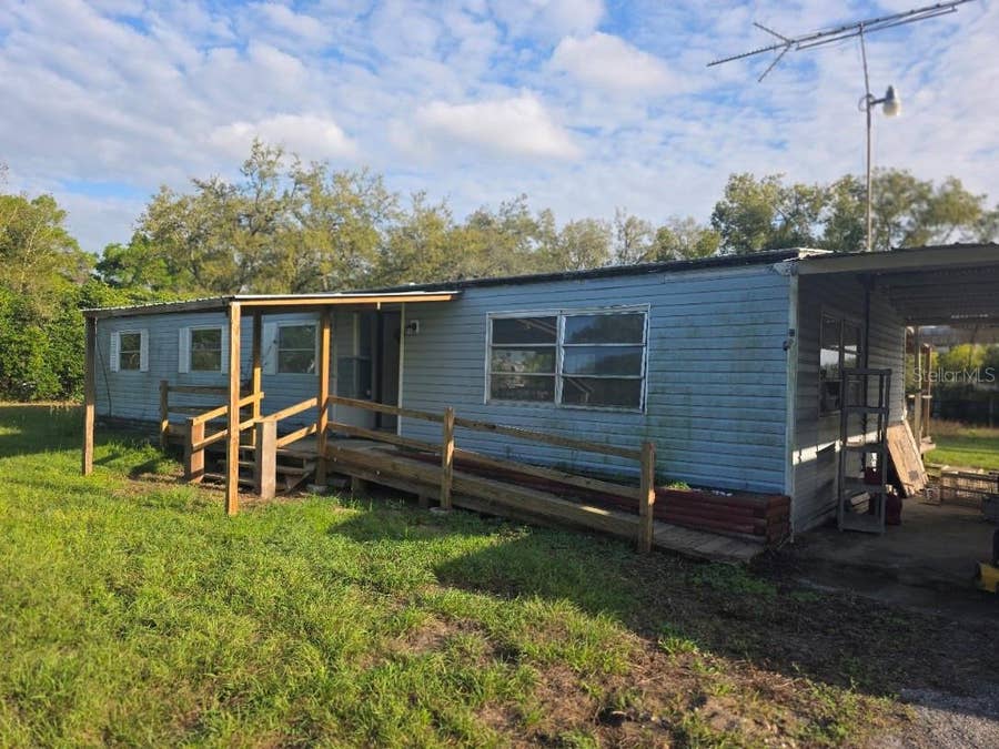 Property photo for 37414 NORTHSIDE DRIVE, Zephyrhills, FL