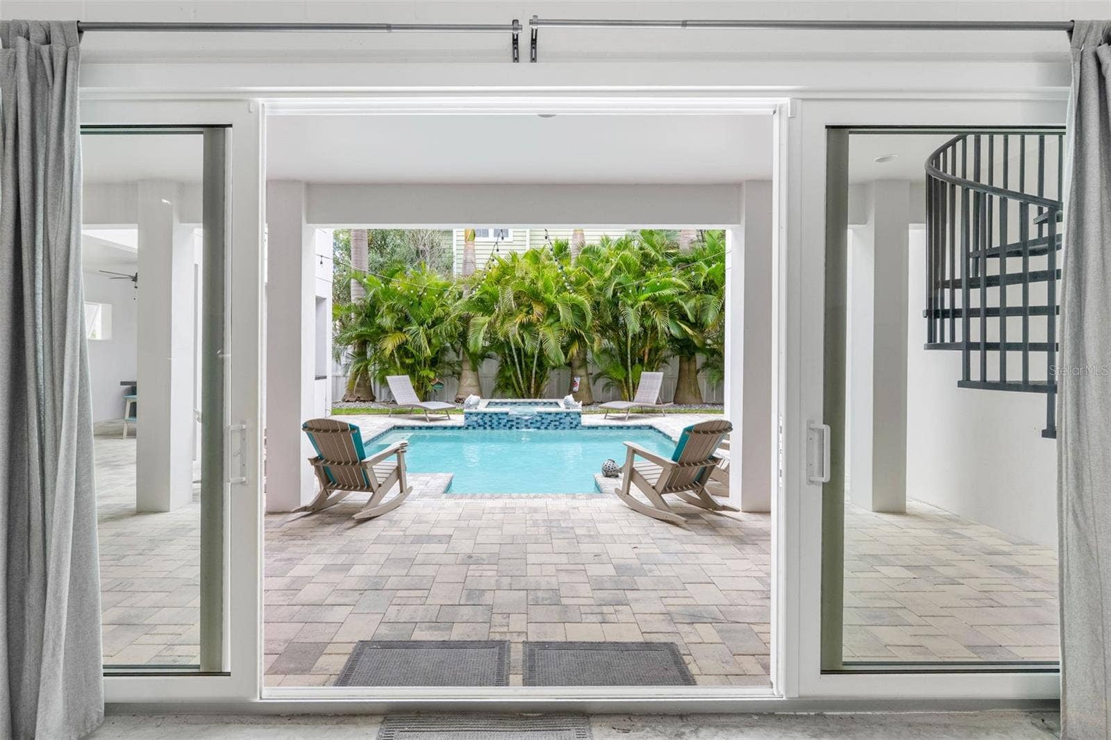 124 FOREST HILLS DRIVE, Redington Shores, FL 33708