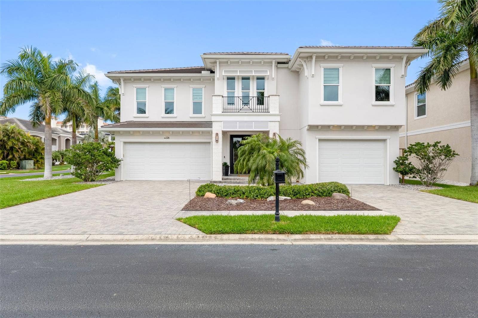 124 FOREST HILLS DRIVE, Redington Shores, FL 33708