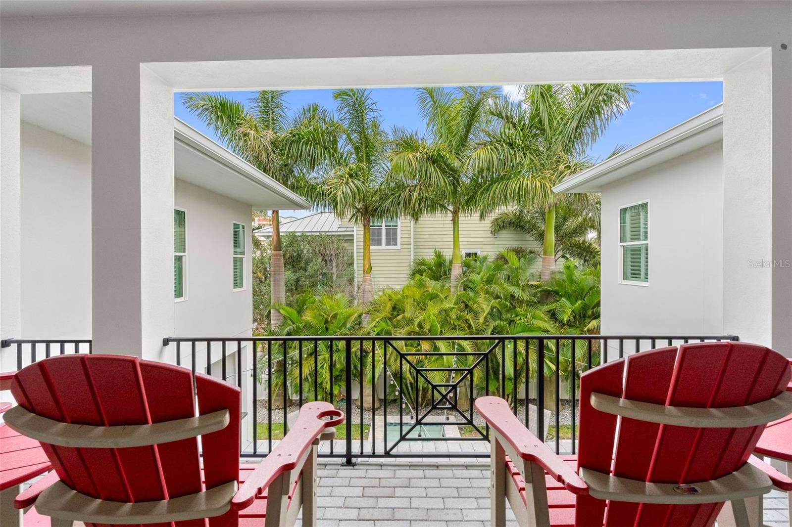 124 FOREST HILLS DRIVE, Redington Shores, FL 33708
