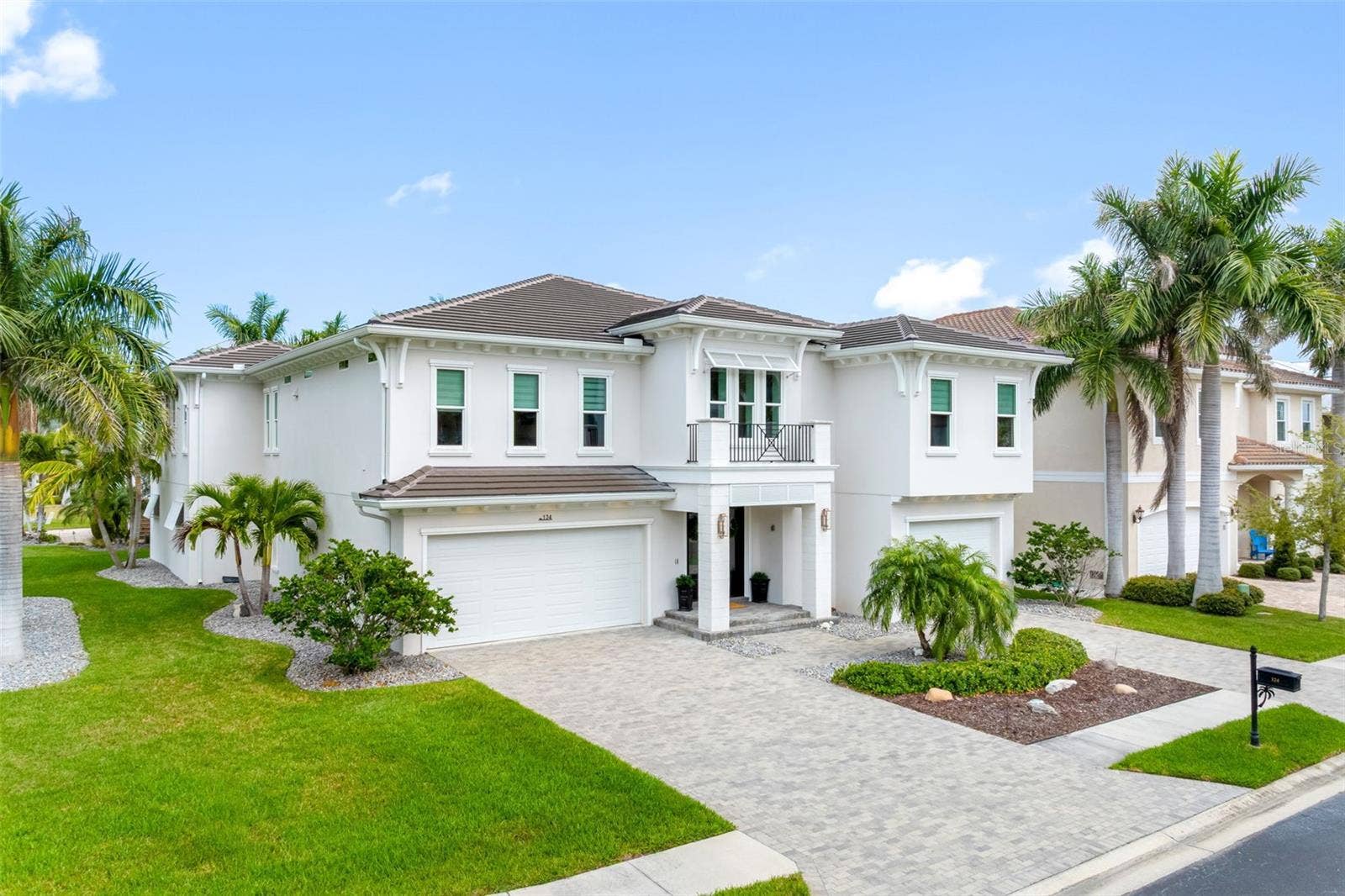 124 FOREST HILLS DRIVE, Redington Shores, FL 33708