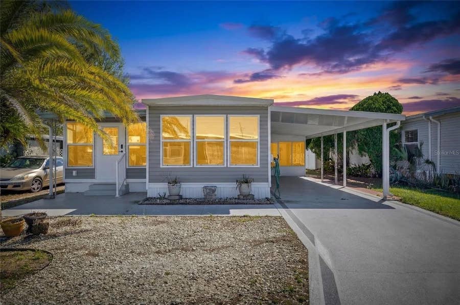 Property photo for 37036 8TH AVENUE, Zephyrhills, FL