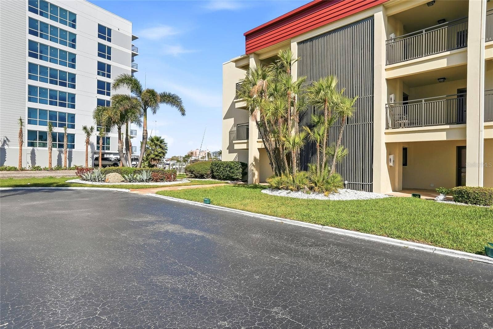 868 BAYWAY BOULEVARD, #101, Clearwater Beach, FL 33767