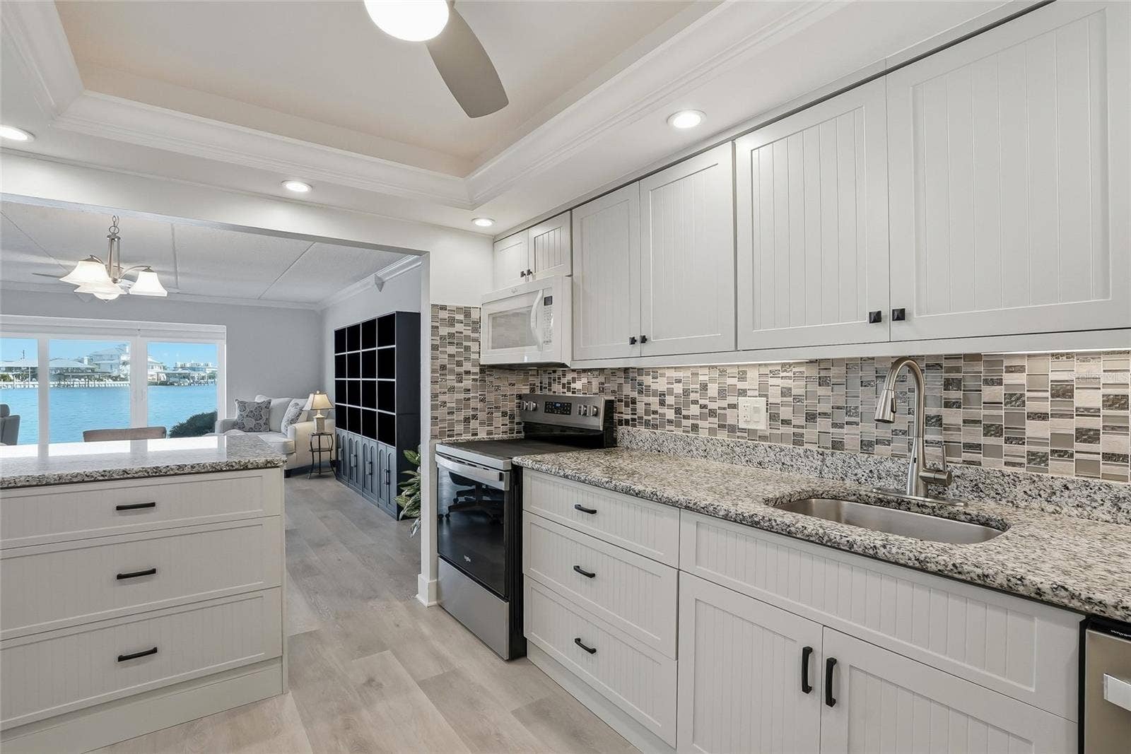 Kitchen with Island