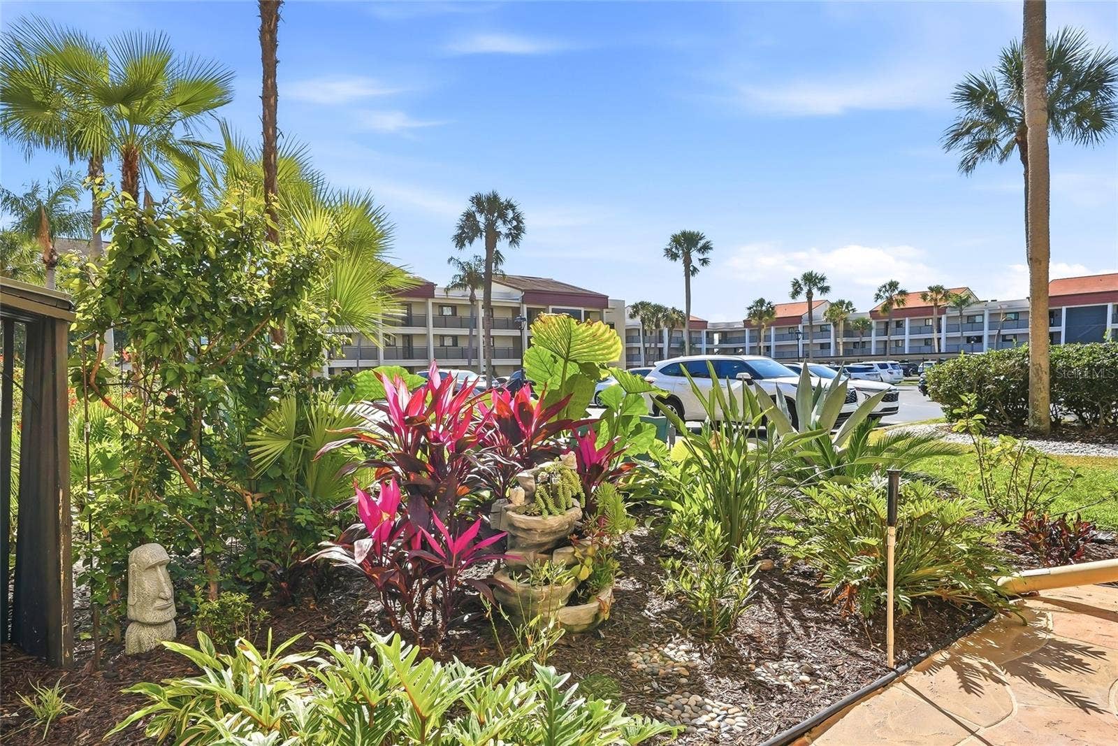 868 BAYWAY BOULEVARD, #101, Clearwater Beach, FL 33767