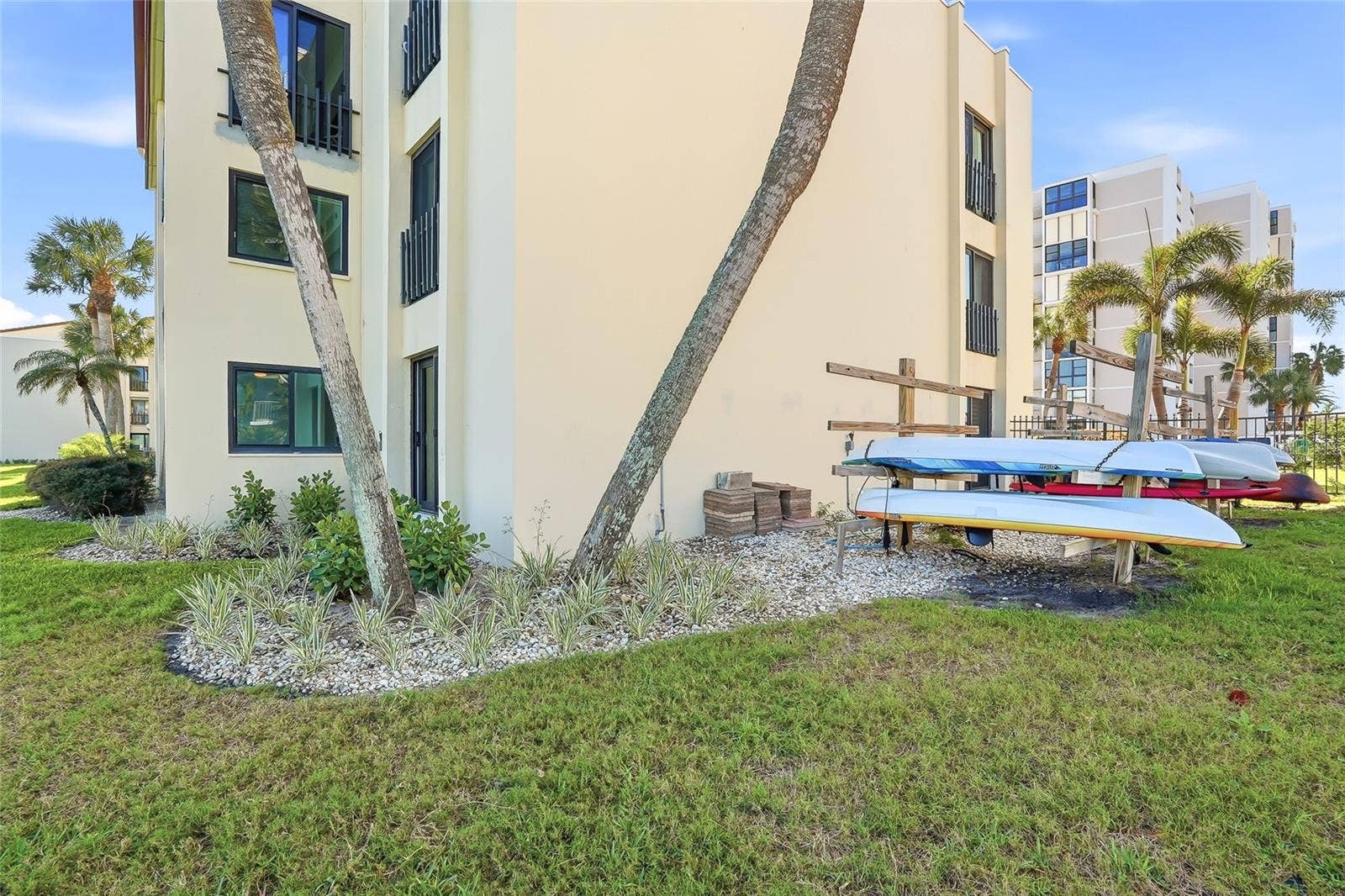 868 BAYWAY BOULEVARD, #101, Clearwater Beach, FL 33767
