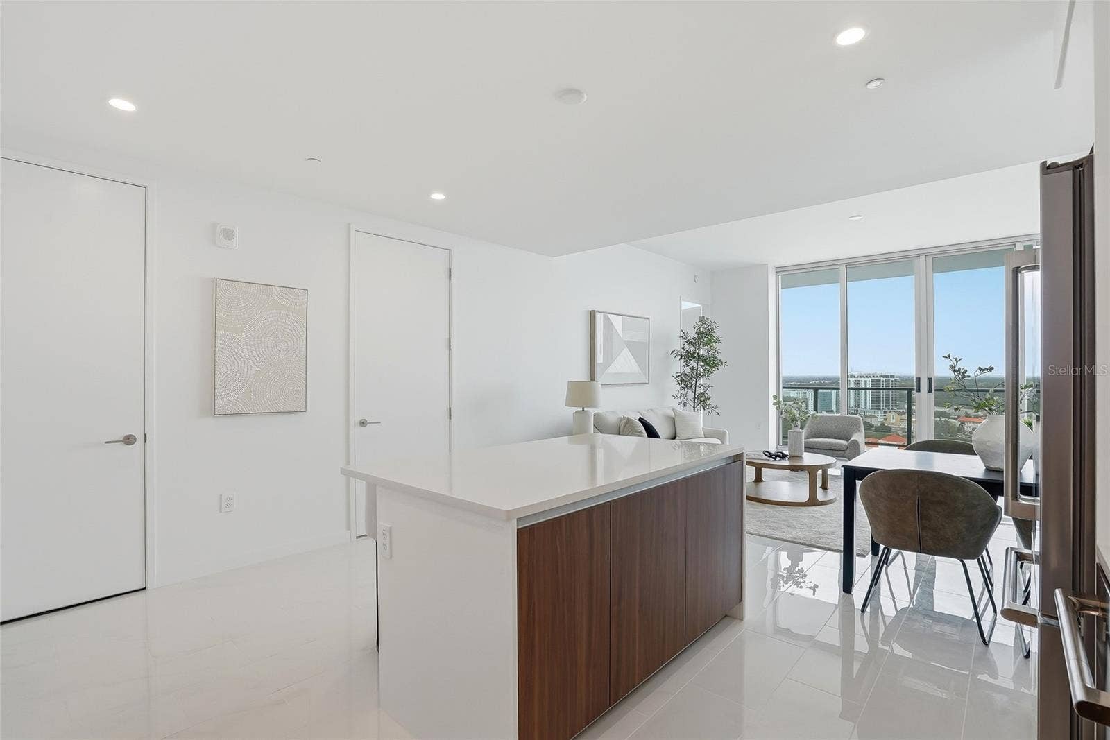400 CENTRAL AVENUE, #2008, St Petersburg, FL 33701 400 CENTRAL AVENUE, #2008, St Petersburg, FL 33701