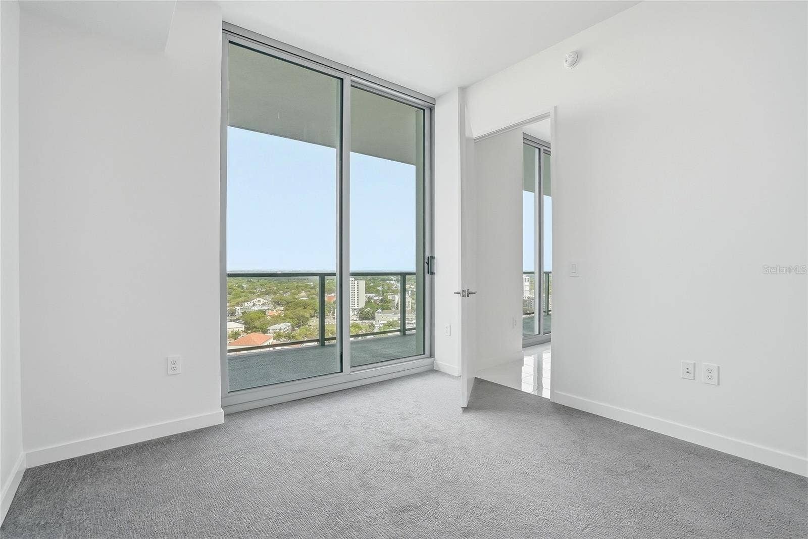 400 CENTRAL AVENUE, #2008, St Petersburg, FL 33701 400 CENTRAL AVENUE, #2008, St Petersburg, FL 33701