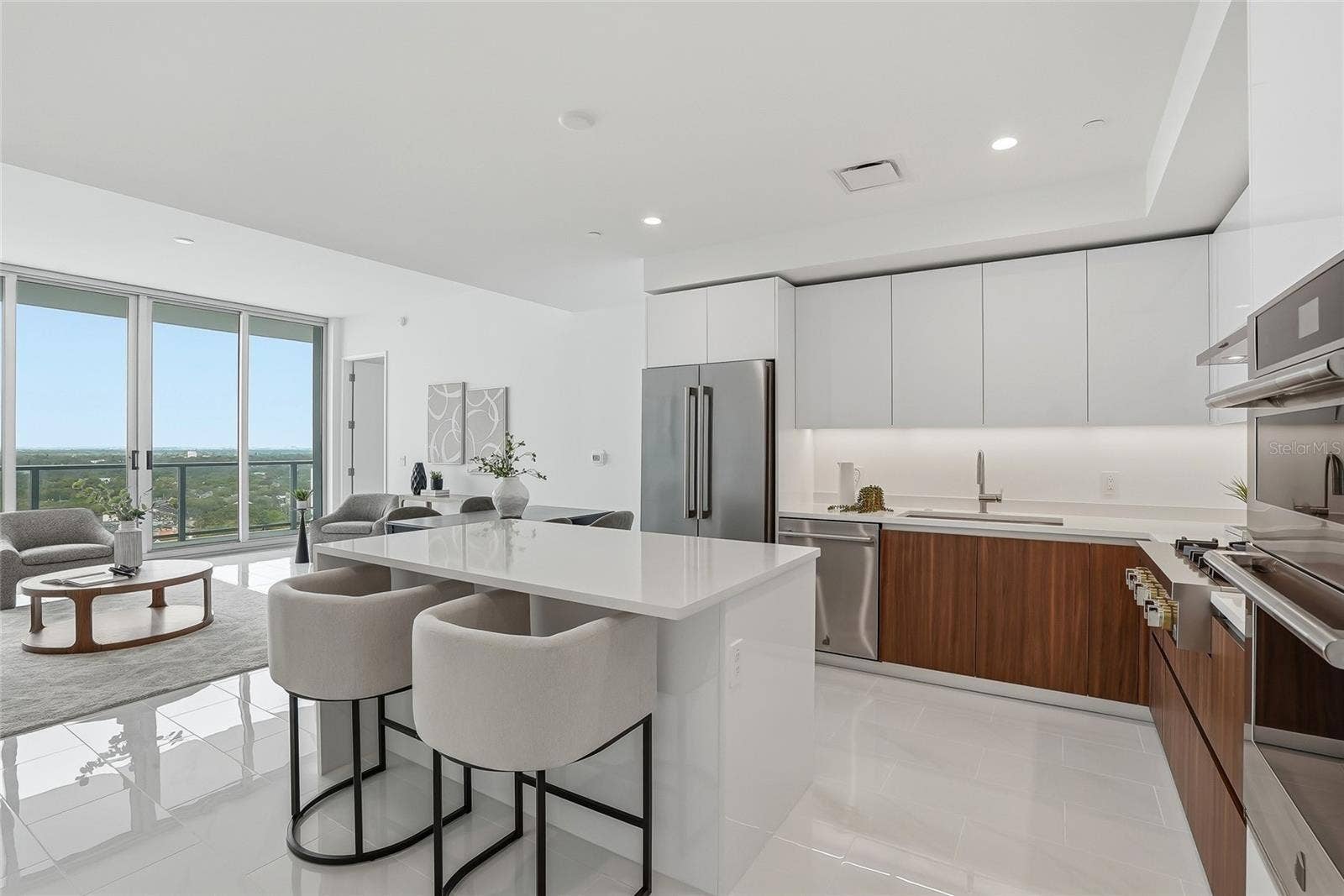 400 CENTRAL AVENUE, #2008, St Petersburg, FL 33701 400 CENTRAL AVENUE, #2008, St Petersburg, FL 33701