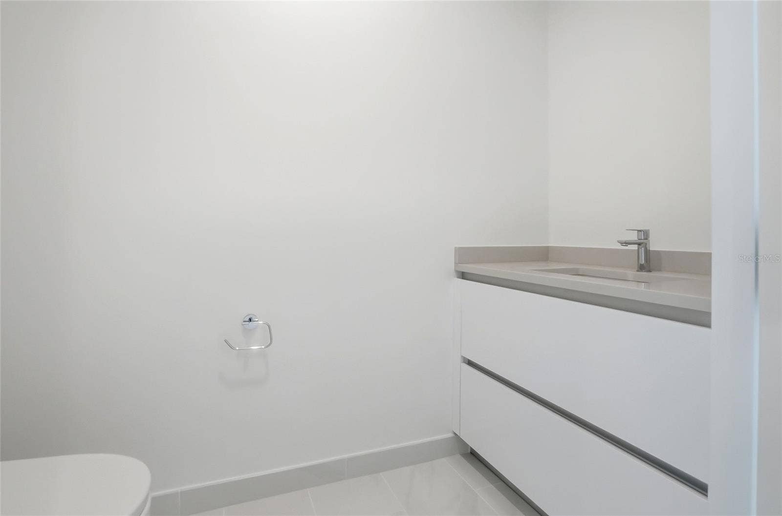 400 CENTRAL AVENUE, #2008, St Petersburg, FL 33701 400 CENTRAL AVENUE, #2008, St Petersburg, FL 33701