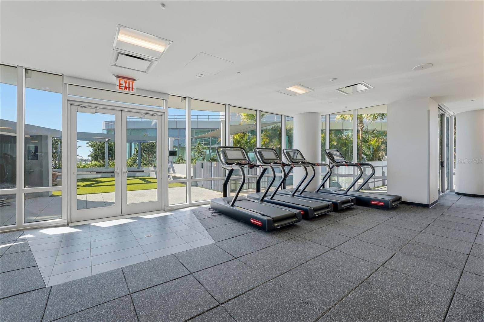 400 CENTRAL AVENUE, #2008, St Petersburg, FL 33701 400 CENTRAL AVENUE, #2008, St Petersburg, FL 33701