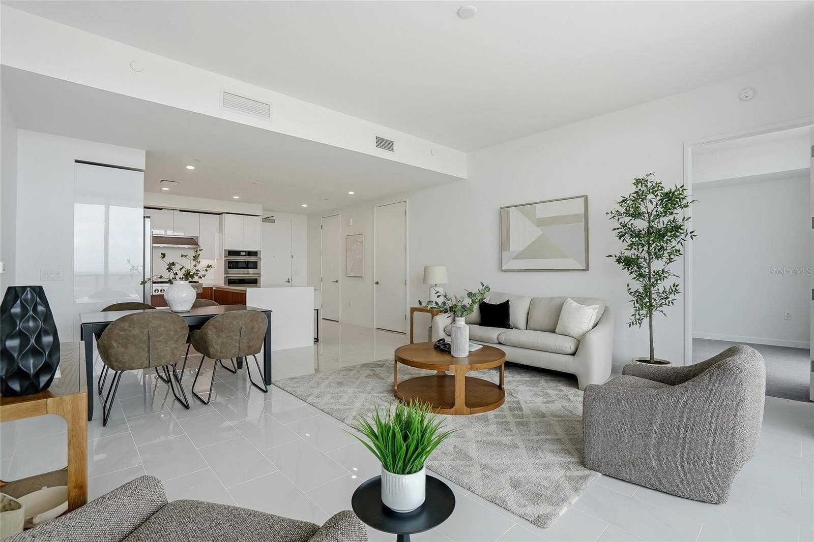 400 CENTRAL AVENUE, #2008, St Petersburg, FL 33701 400 CENTRAL AVENUE, #2008, St Petersburg, FL 33701
