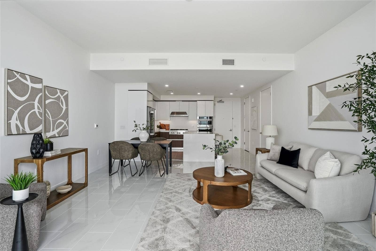 400 CENTRAL AVENUE, #2008, St Petersburg, FL 33701 400 CENTRAL AVENUE, #2008, St Petersburg, FL 33701