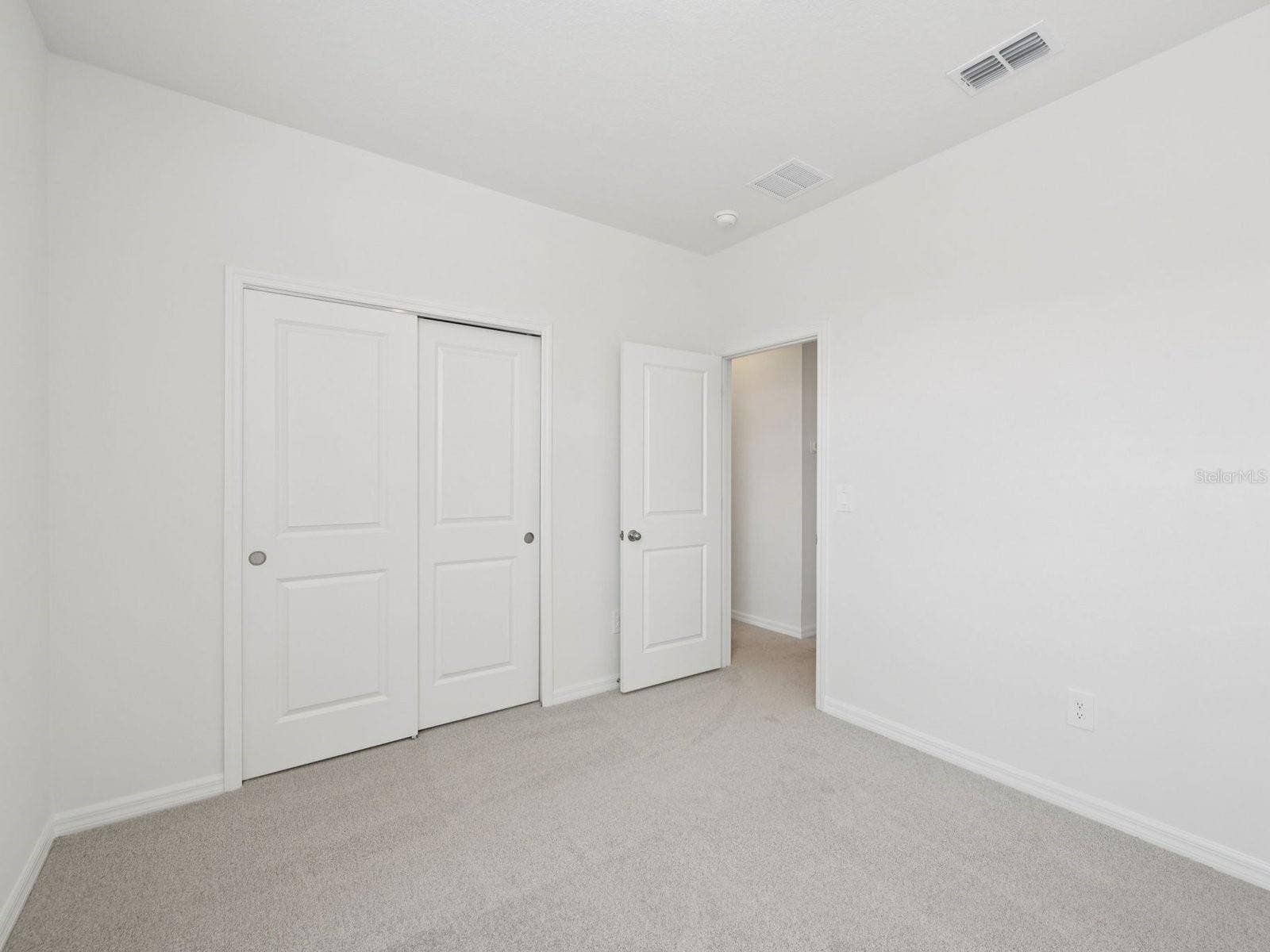 9009 VENETIA COURT, Palmetto, FL 34221 Interior photos are not of the actual home but are photos of the builder home with the same floorplan with similar interior finishes and features.
