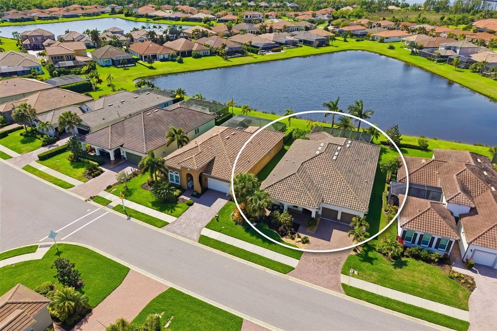 10107 CARNOUSTIE PLACE, Bradenton, FL 34211 10107 CARNOUSTIE PLACE, Bradenton, FL 34211
