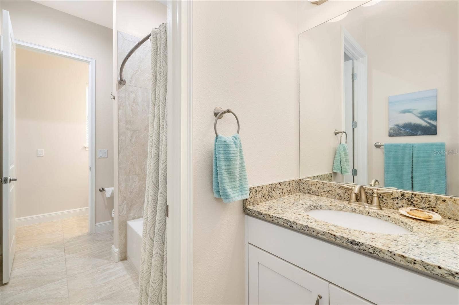 10107 CARNOUSTIE PLACE, Bradenton, FL 34211 Jack & Jill Bathroom
