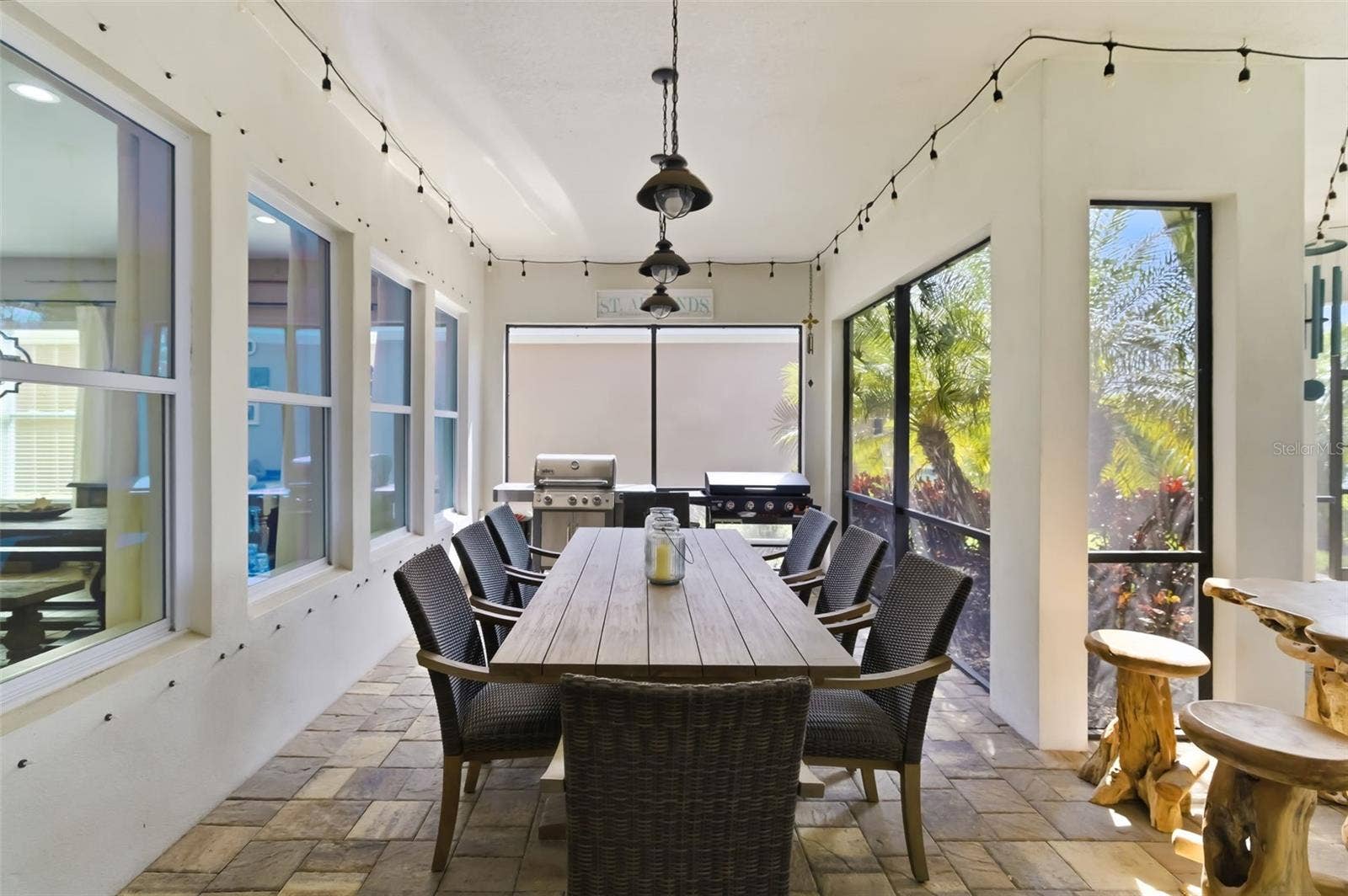 10107 CARNOUSTIE PLACE, Bradenton, FL 34211 Alfresco Dining Area