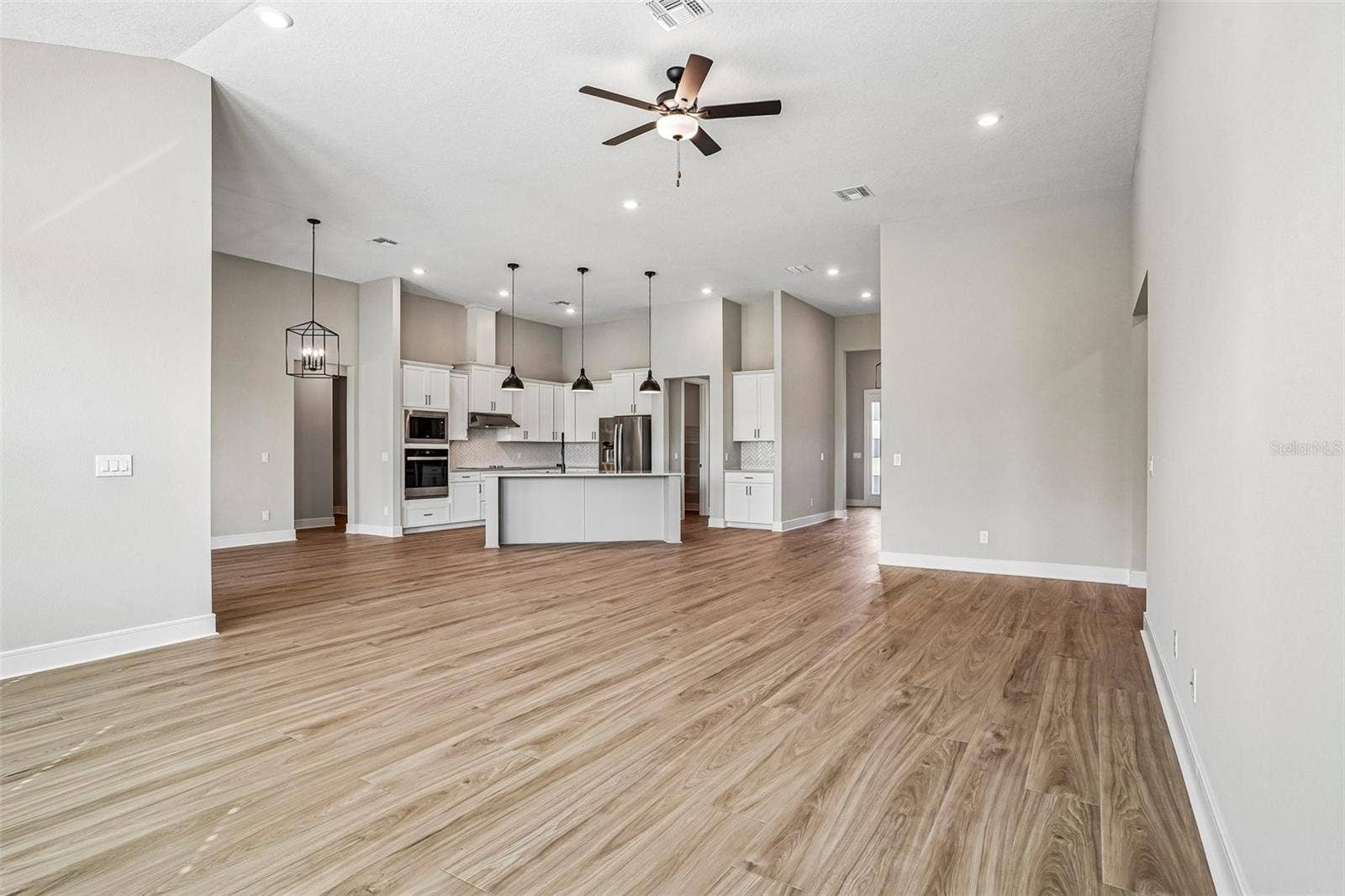 3832 SADDLE HILL TRAIL, Fruitland Park, FL 34731 3832 SADDLE HILL TRAIL, Fruitland Park, FL 34731