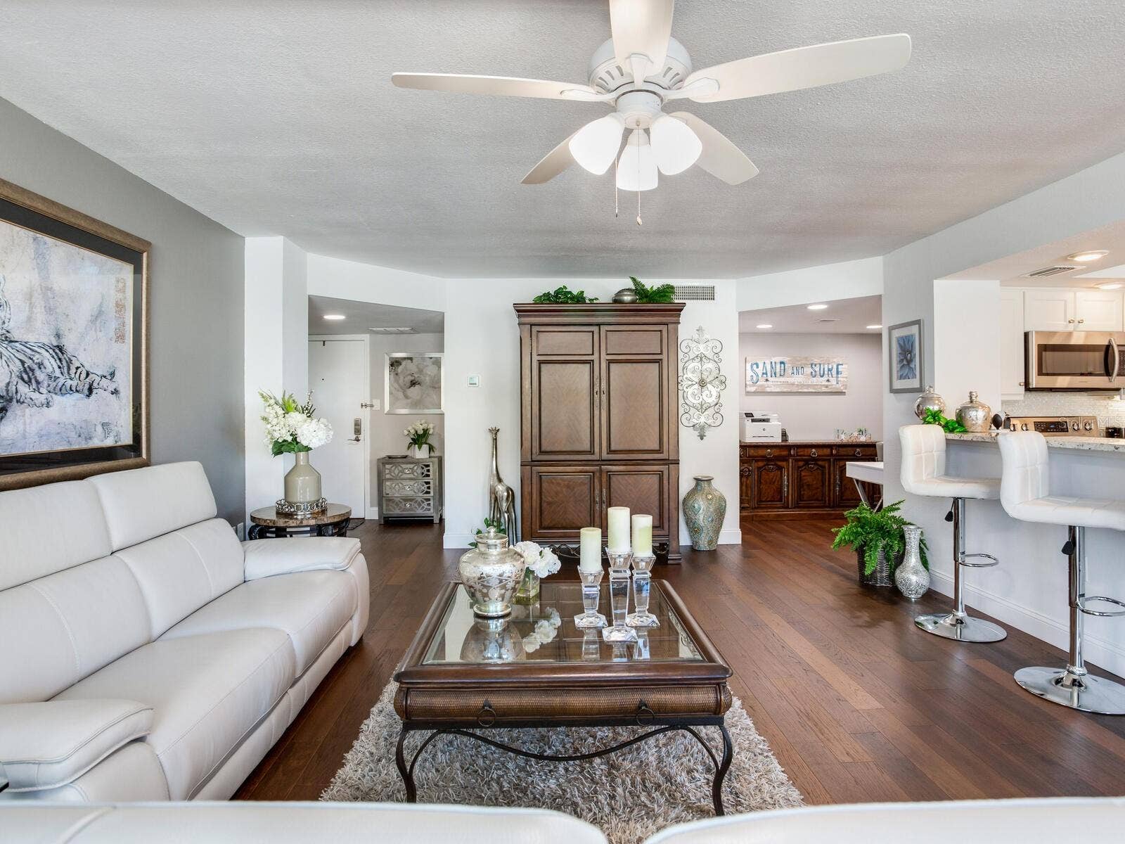 660 ISLAND WAY, #202, Clearwater Beach, FL 33767