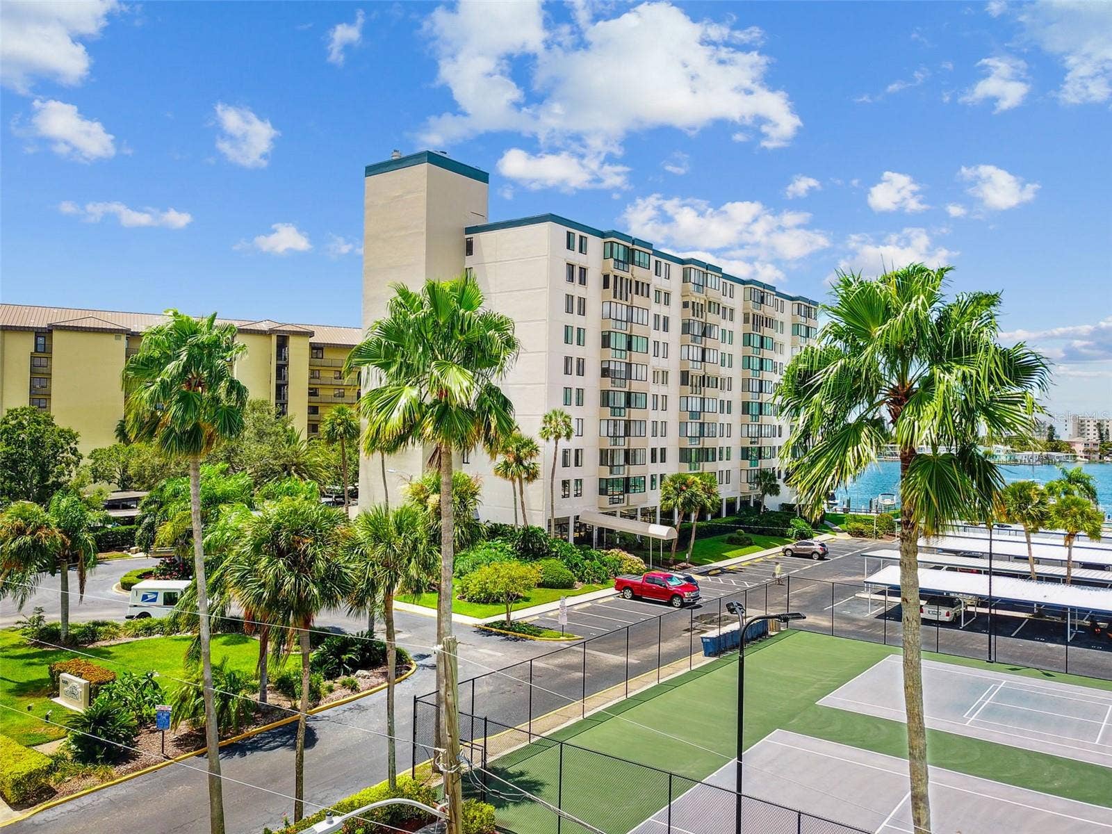660 ISLAND WAY, #202, Clearwater Beach, FL 33767