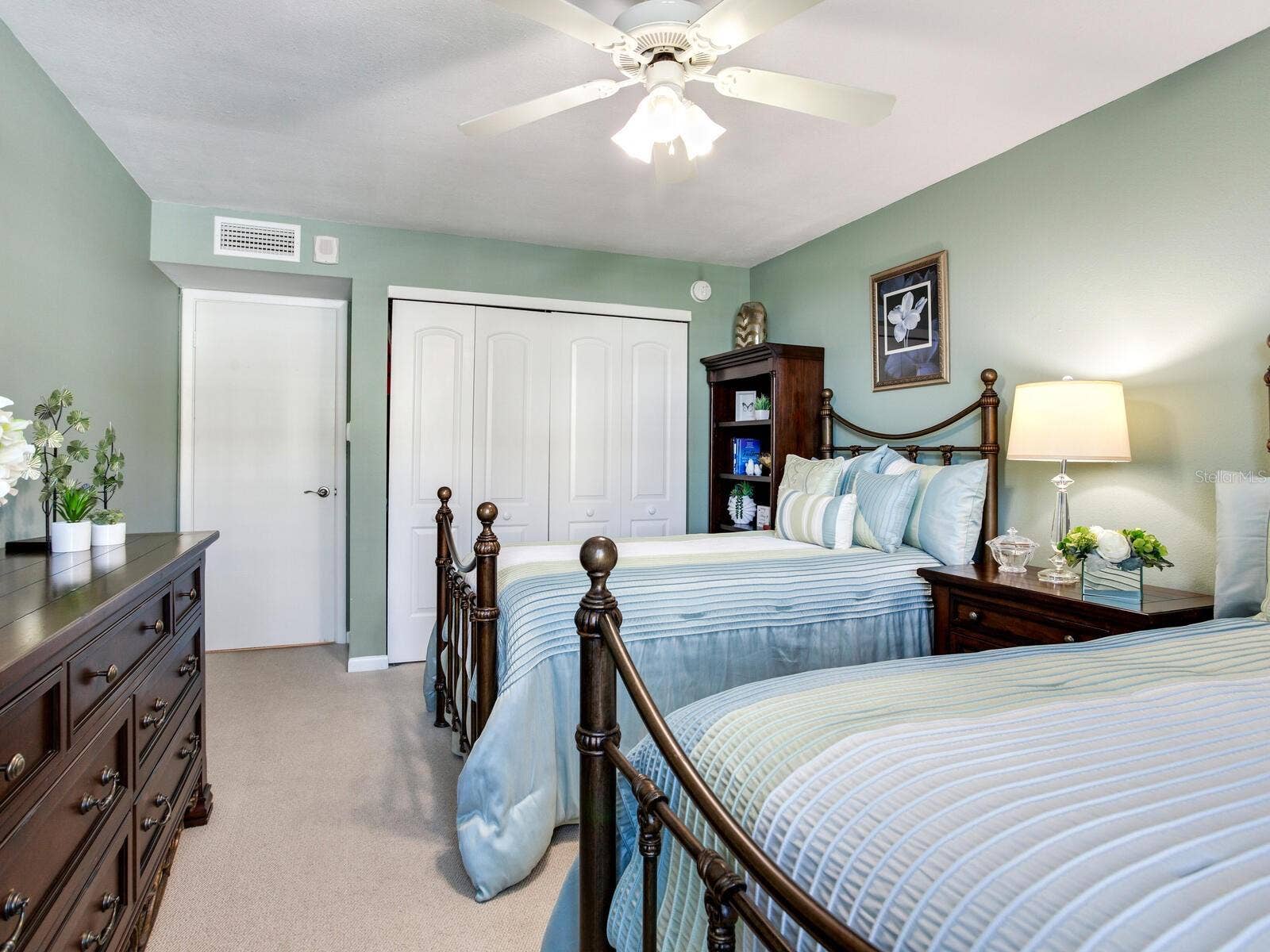 660 ISLAND WAY, #202, Clearwater Beach, FL 33767