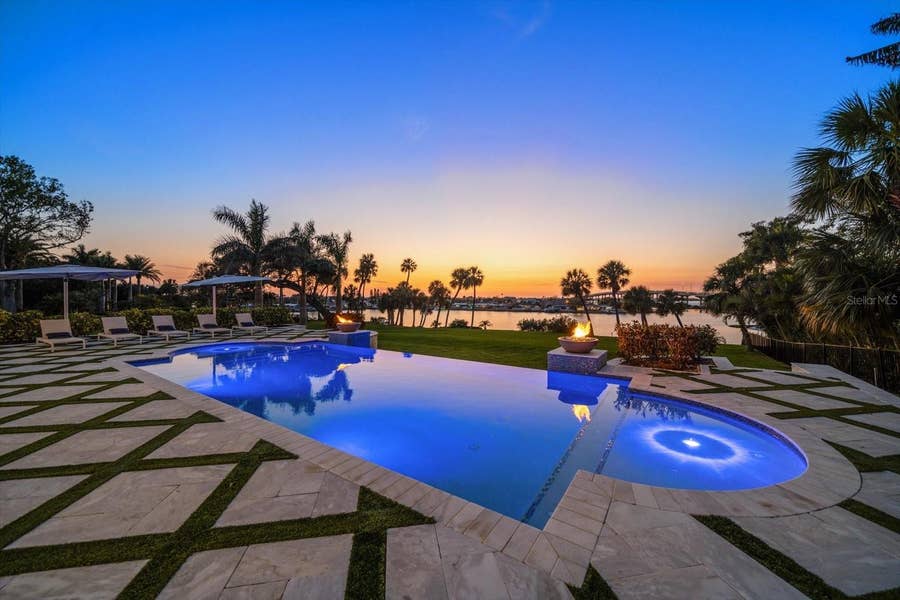 Property photo for 110 HARBOR VIEW LANE, Belleair Bluffs, FL
