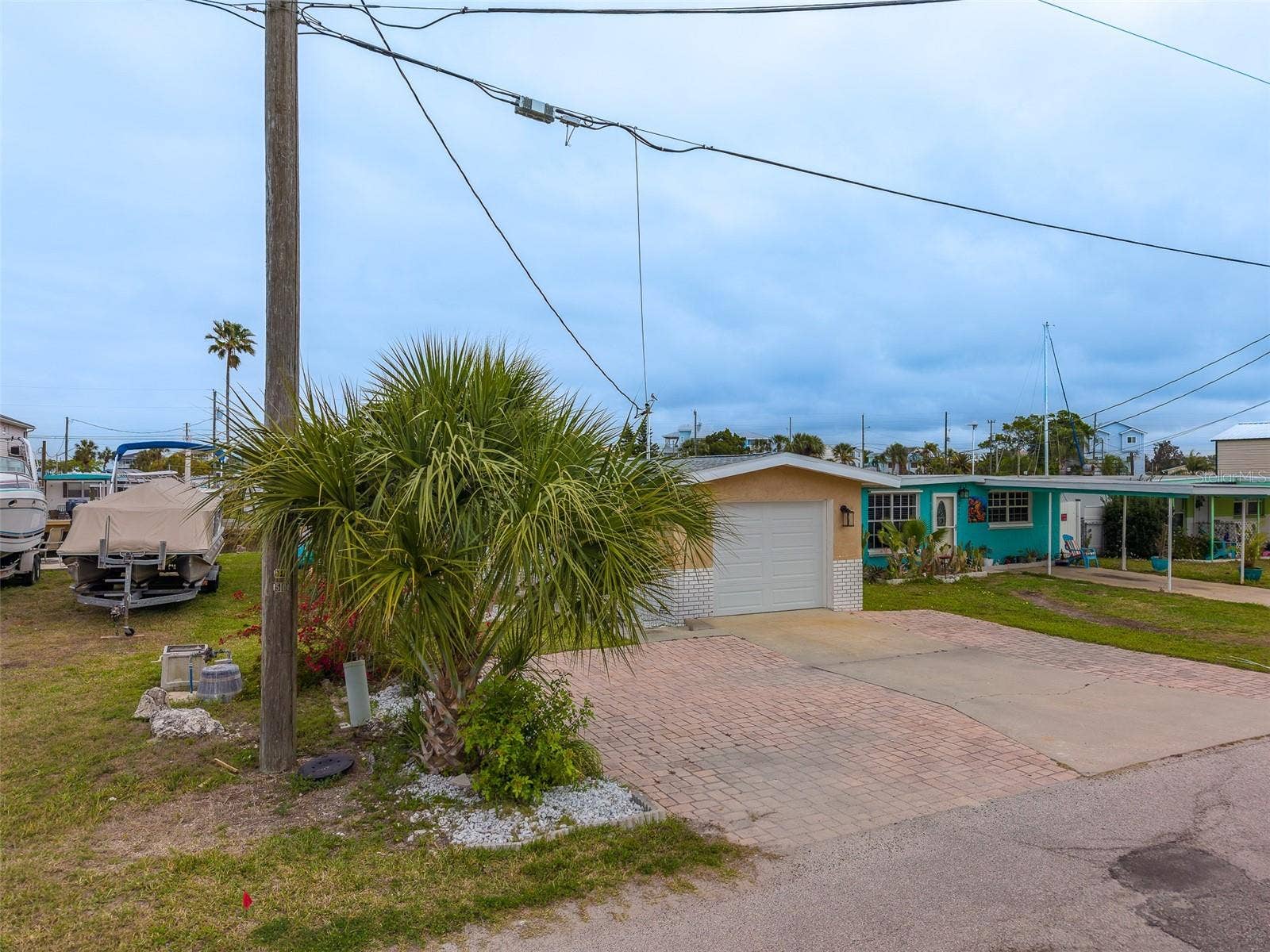 6403 LONNIE LEE LANE, Hudson, FL 34667