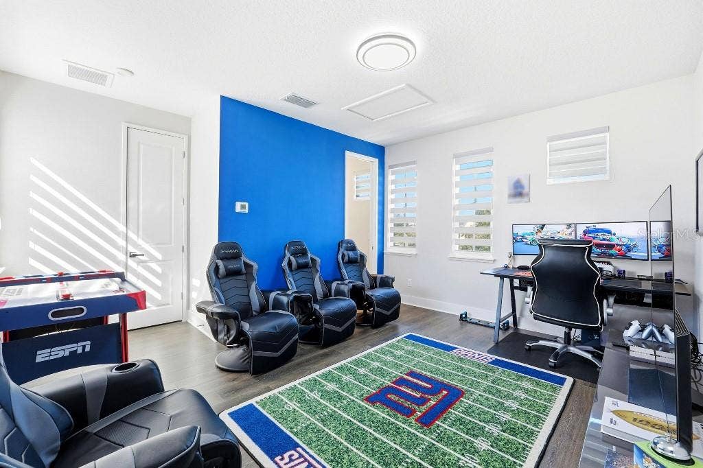 6955 HIGGS ALLEY, Orlando, FL 32827 6955 HIGGS ALLEY, Orlando, FL 32827