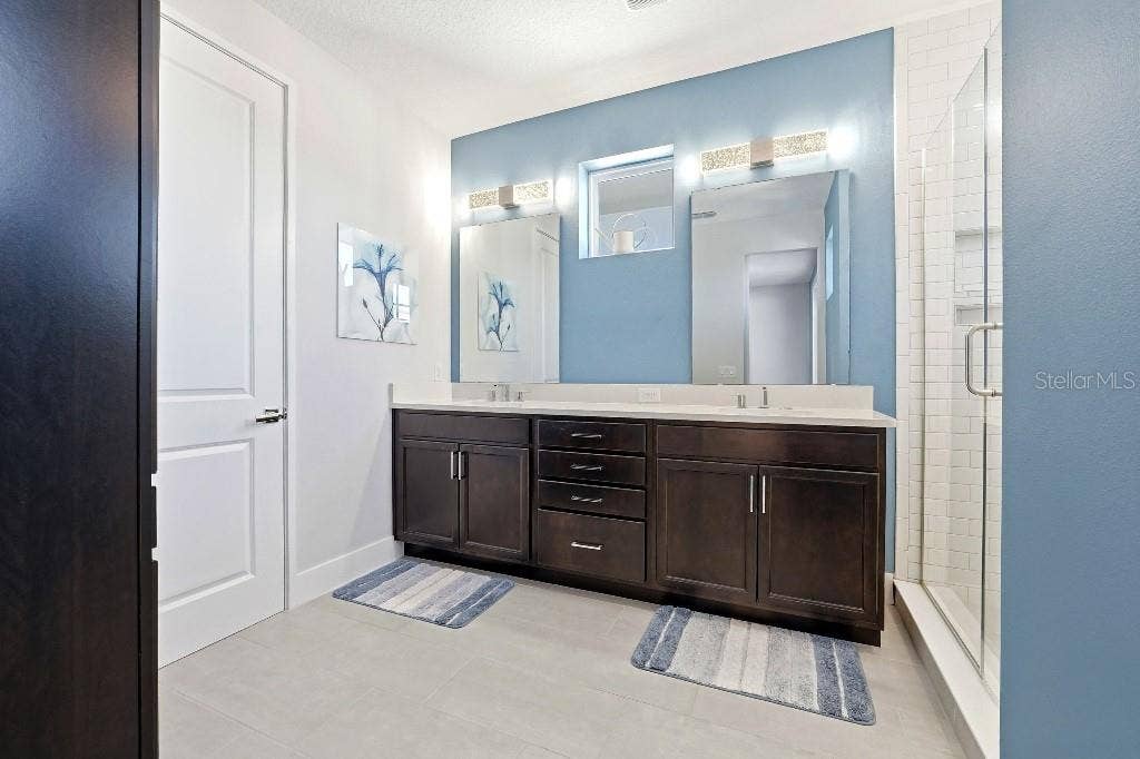 6955 HIGGS ALLEY, Orlando, FL 32827 6955 HIGGS ALLEY, Orlando, FL 32827