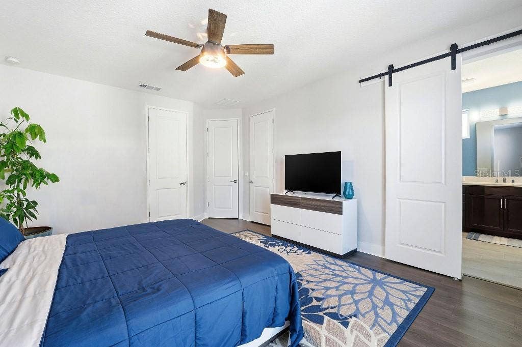6955 HIGGS ALLEY, Orlando, FL 32827 6955 HIGGS ALLEY, Orlando, FL 32827
