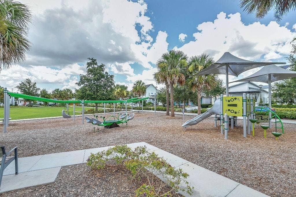 6955 HIGGS ALLEY, Orlando, FL 32827 6955 HIGGS ALLEY, Orlando, FL 32827