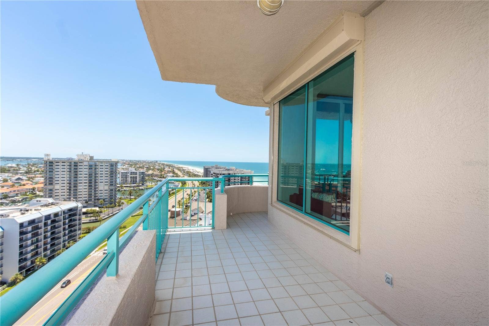 1560 GULF BOULEVARD, #1607, Clearwater, FL 33767 1560 GULF BOULEVARD, #1607, Clearwater, FL 33767
