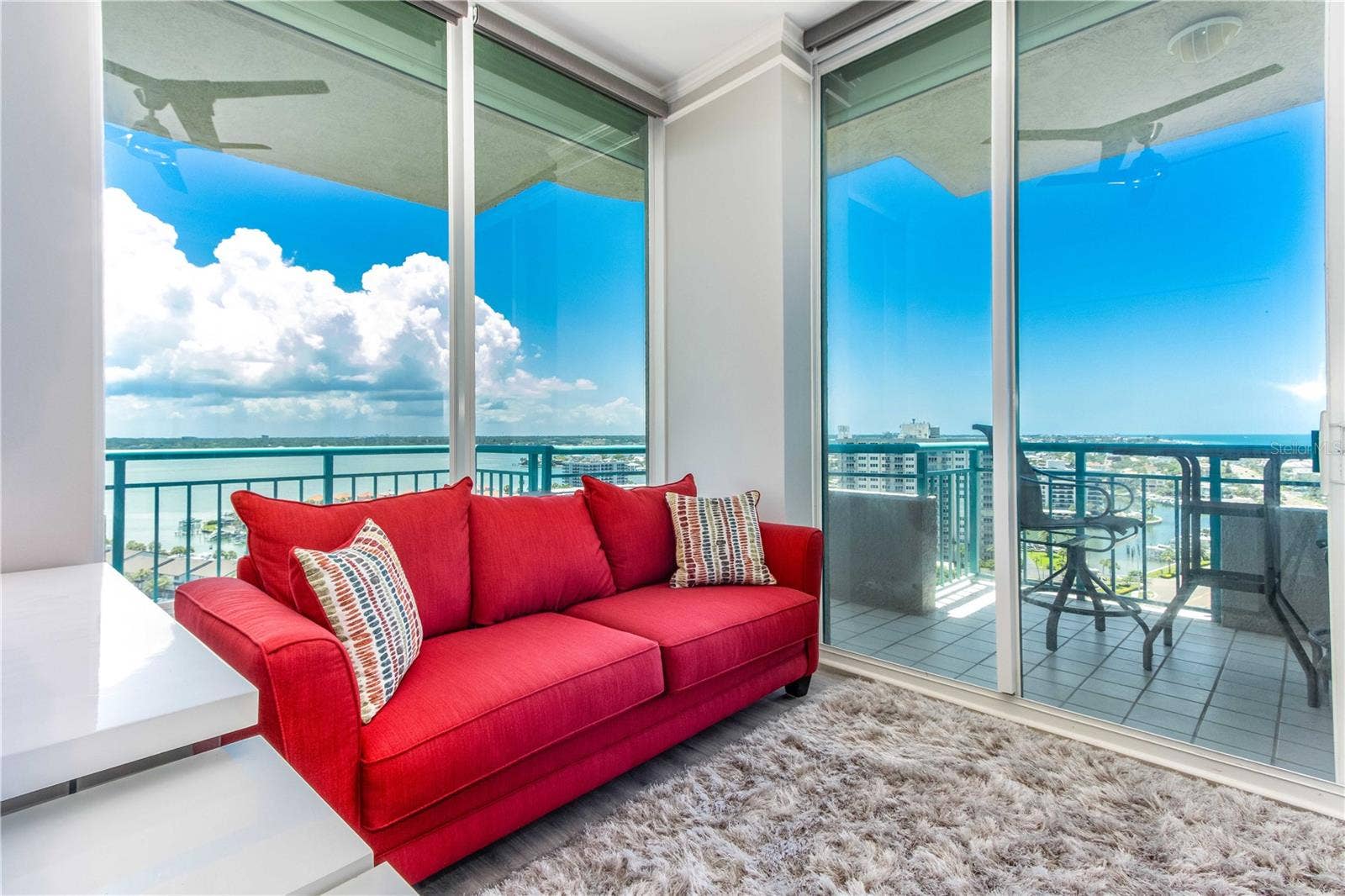 1560 GULF BOULEVARD, #1607, Clearwater, FL 33767 1560 GULF BOULEVARD, #1607, Clearwater, FL 33767