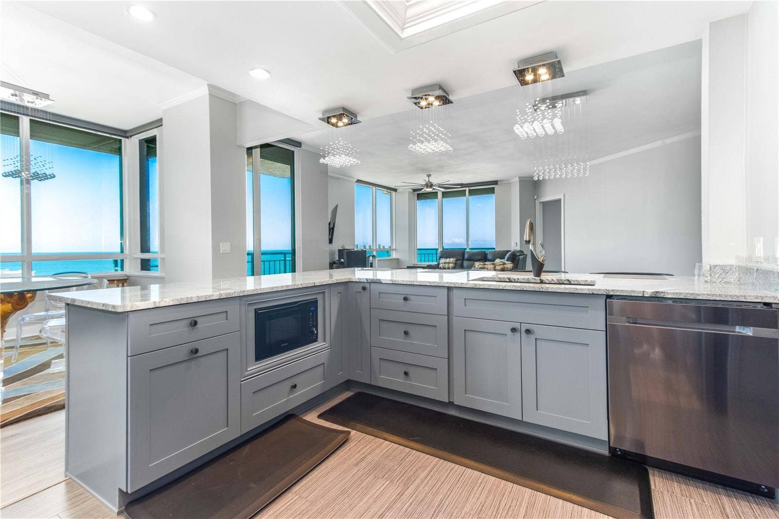 1560 GULF BOULEVARD, #1607, Clearwater, FL 33767 1560 GULF BOULEVARD, #1607, Clearwater, FL 33767