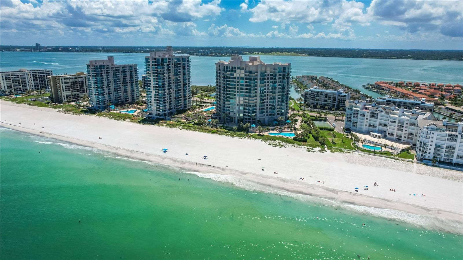 1560 GULF BOULEVARD, #1607, Clearwater, FL 33767 1560 GULF BOULEVARD, #1607, Clearwater, FL 33767