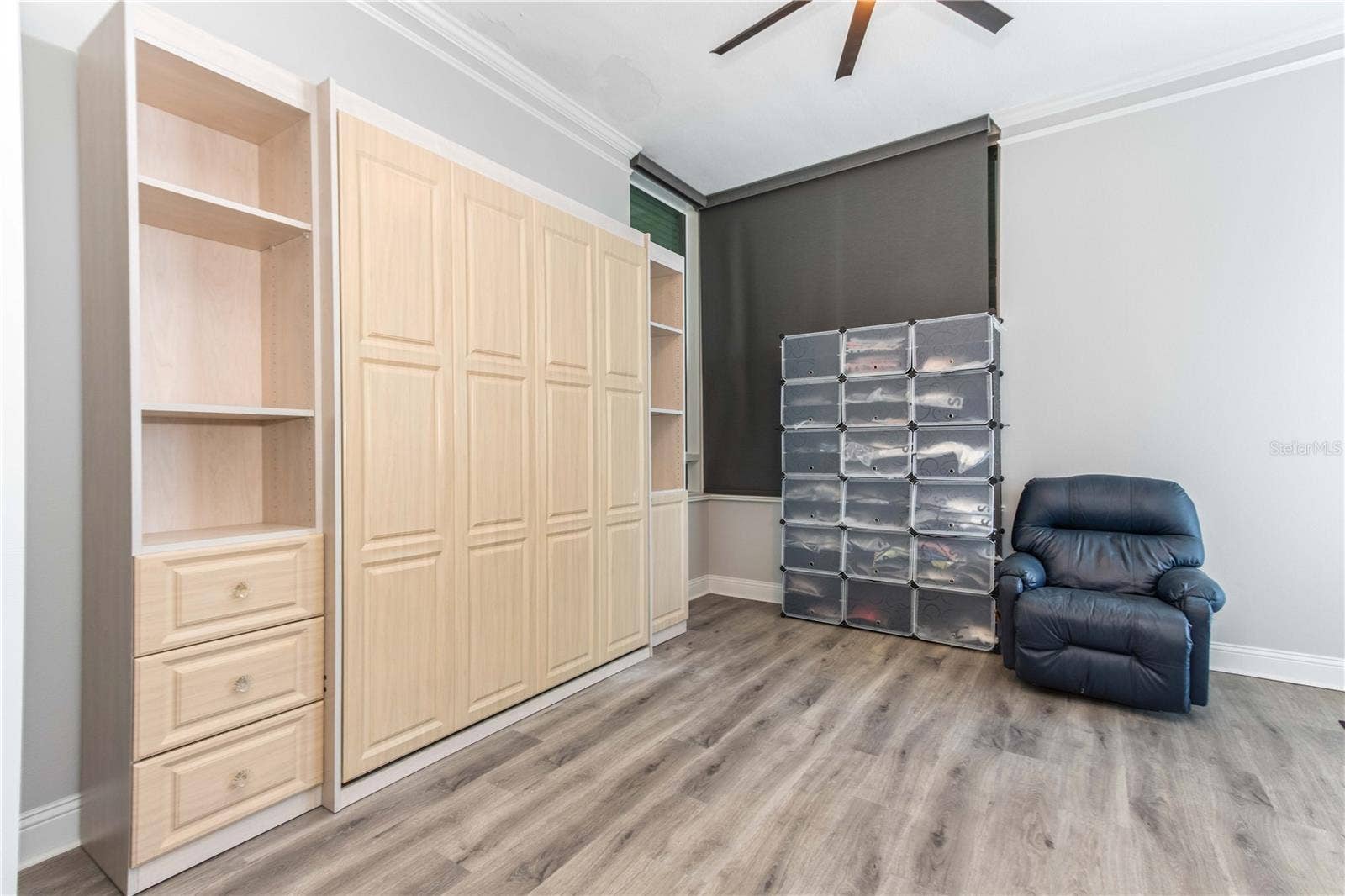 1560 GULF BOULEVARD, #1607, Clearwater, FL 33767 1560 GULF BOULEVARD, #1607, Clearwater, FL 33767