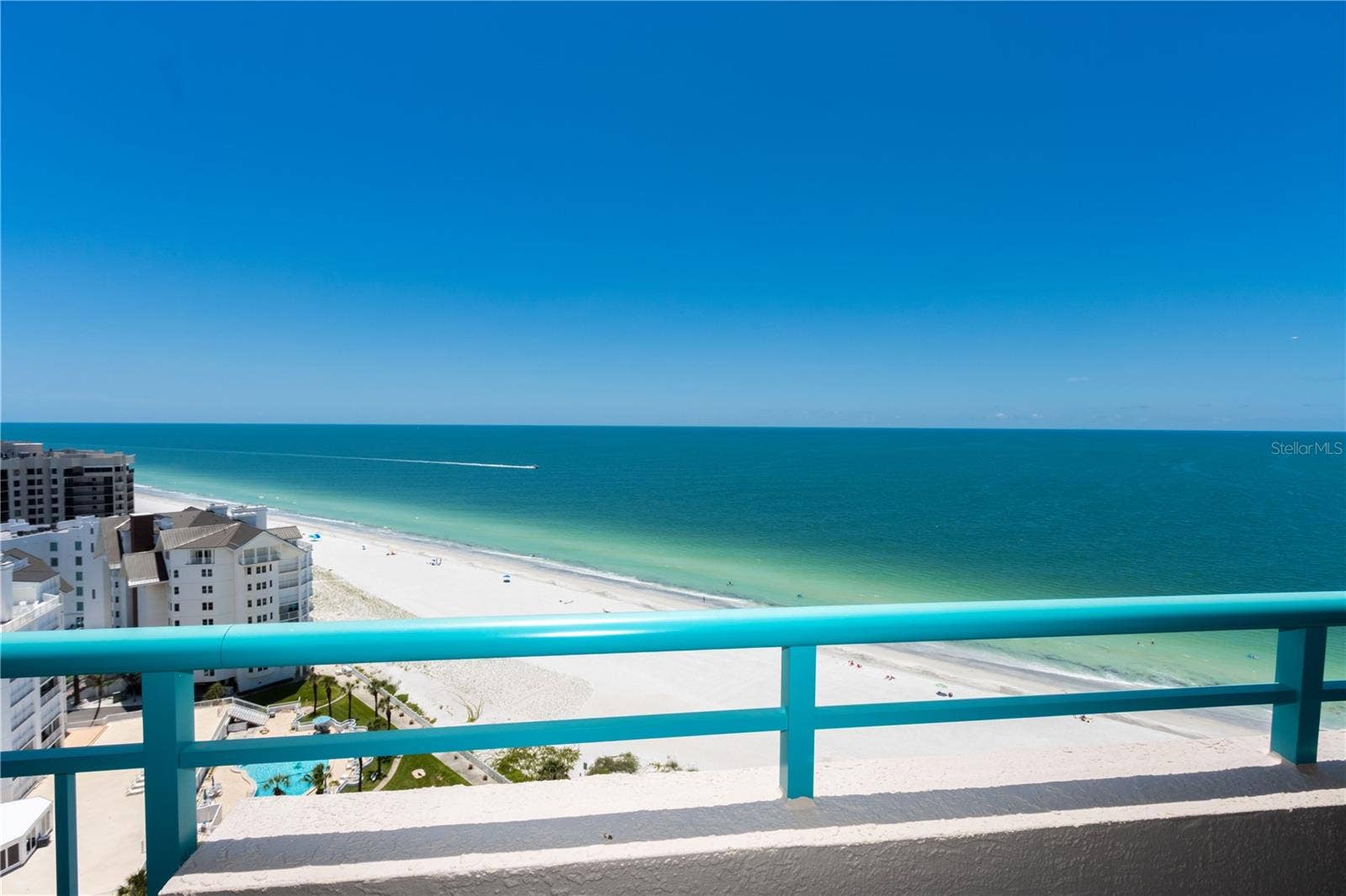 1560 GULF BOULEVARD, #1607, Clearwater, FL 33767 1560 GULF BOULEVARD, #1607, Clearwater, FL 33767